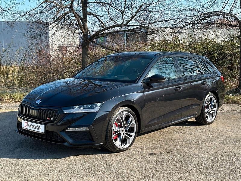 Utilizat 2023 Skoda Octavia RS Break | 44.654 EUR - Imagine 1/1