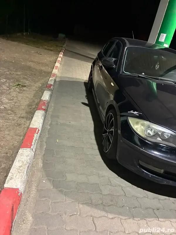 Utilizat 2006 BMW 118 Hatchback | 3.000 EUR (Preț OK) - Imagine 1/4