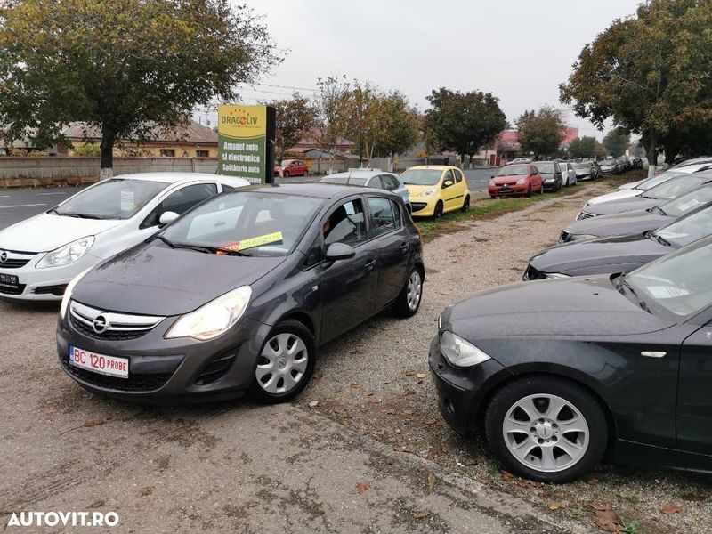 Gri Utilizat 2012 Opel Corsa Berlinǎ | 4.499 EUR (Preț OK) - Imagine 1/4