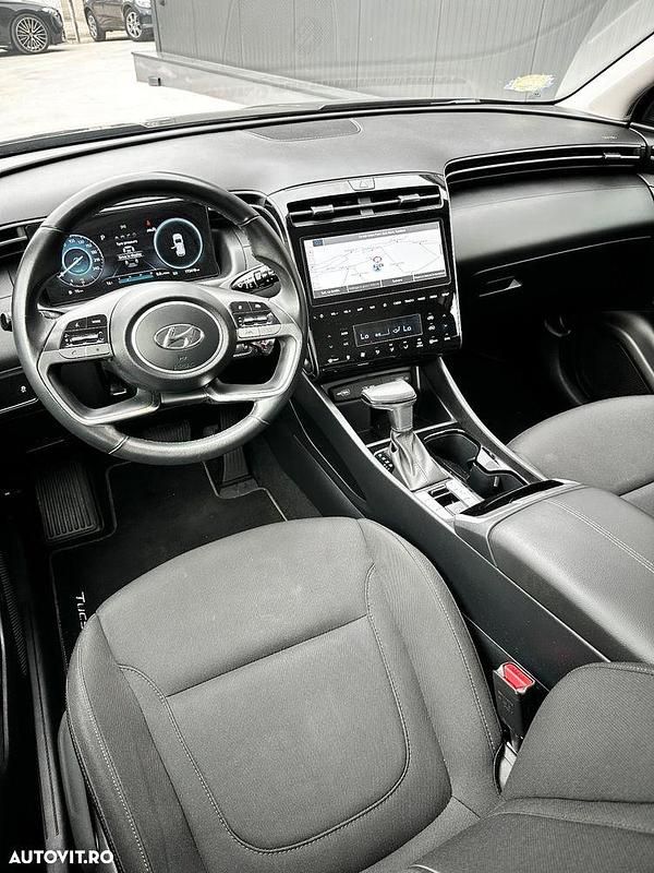 Second-hand Hyundai Tucson Select 136 CP (100 kW) 2022 Culoarenegru SUV