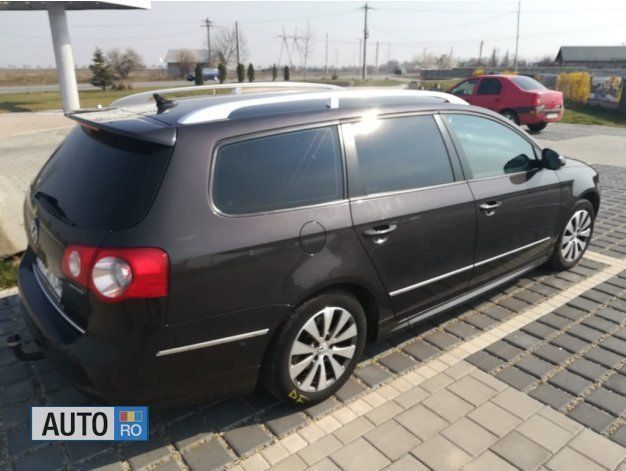 Second-hand VW Passat 105 CP (77 kW) 2010 Negru Berlinǎ