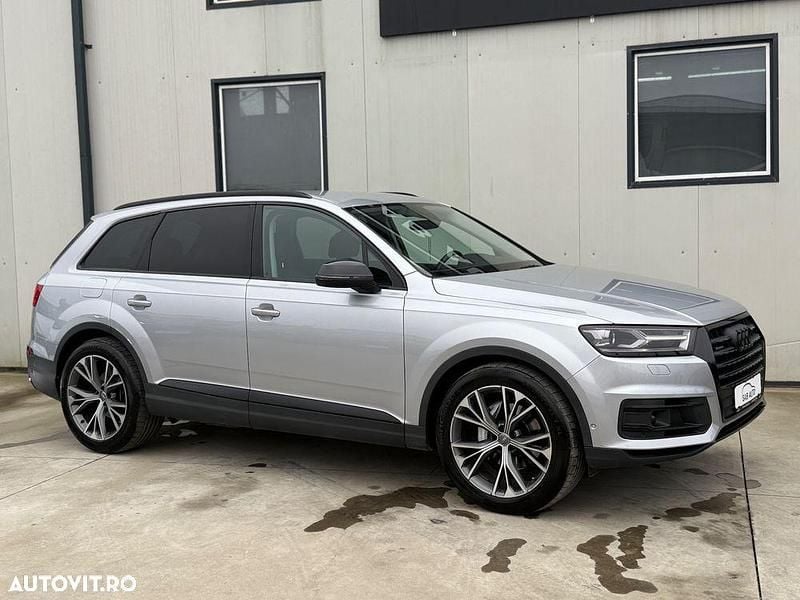 Gri Second-hand 2017 Audi Q7 SUV | 27.490 EUR (Super Preț) - Imagine 1/4