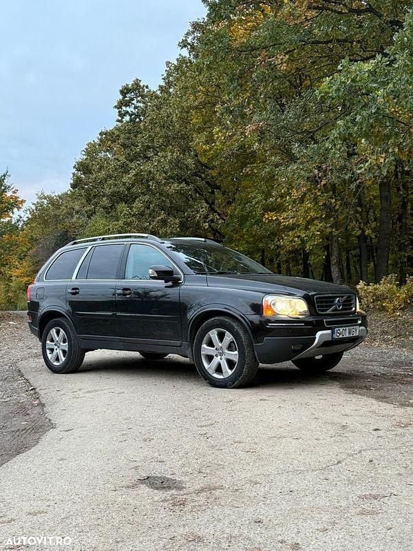 Second-hand Volvo XC90 Momentum 185 CP (136 kW) 2010 Culoarenegru SUV