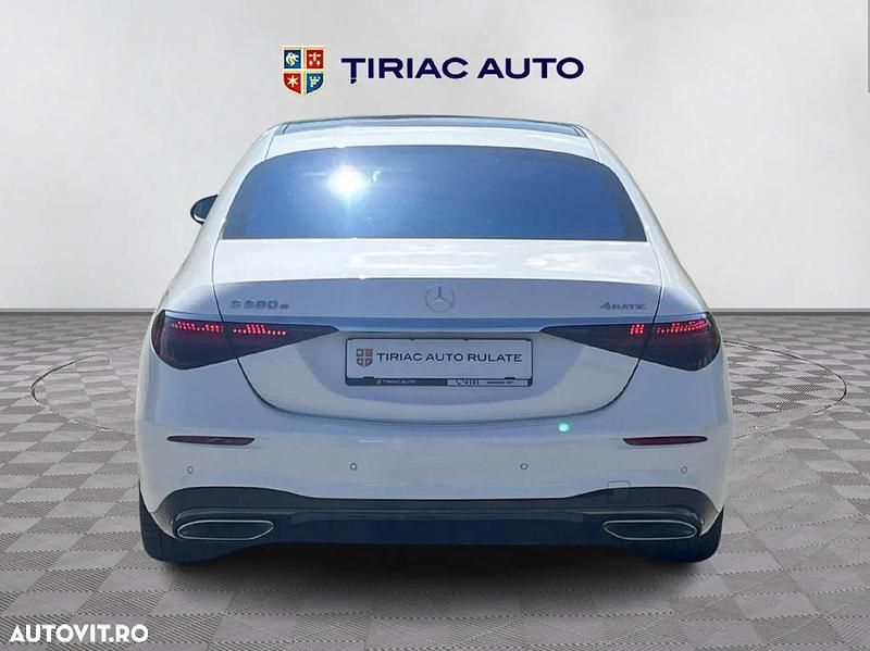 Second-hand Mercedes S580 510 CP (375 kW) 2023 Culoarealb Berlinǎ