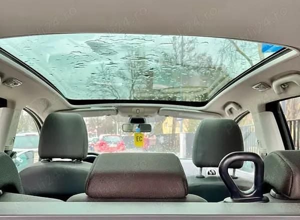 Second-hand Nissan Qashqai +2 Visia 110 CP (80 kW) 2011 Negru SUV