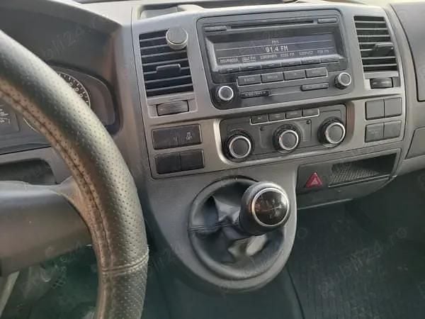 Second-hand VW Multivan 140 CP (102 kW) 2012 Van