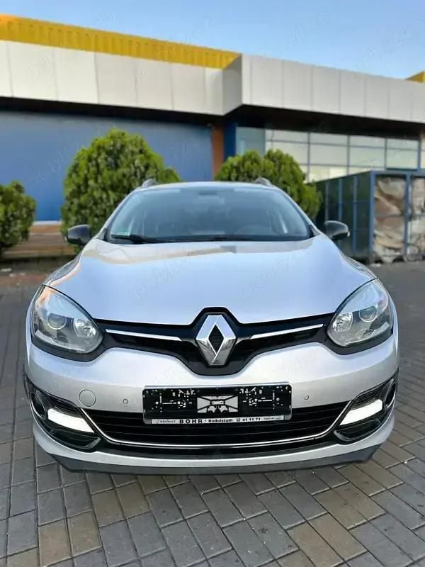 Utilizat 2014 Renault Mégane GrandTour Bose Edition Break | 6.590 EUR (Puțin scump) - Imagine 1/4