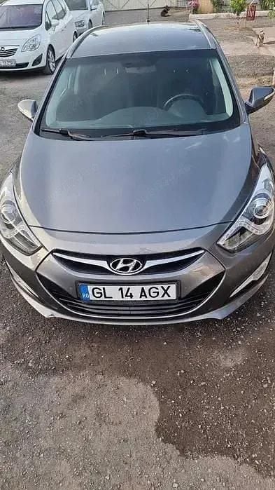 Second-hand Hyundai i40 Premium 116 CP (85 kW) 2011 Break