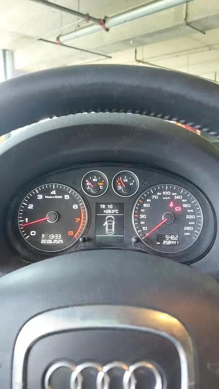 Second-hand Audi A3 125 CP (91 kW) 2011 Negru Hatchback