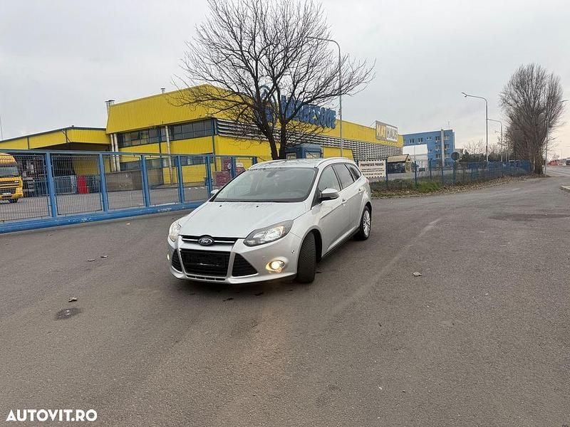 Culoaregri Utilizat 2013 Ford Focus Titanium Break | 4.700 EUR (Super Preț) - Imagine 1/4