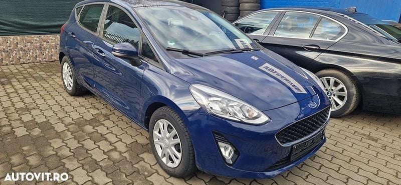 Second-hand Ford Fiesta Cool & Connect 85 CP (62 kW) 2018 Culoarealbastru Hatchback