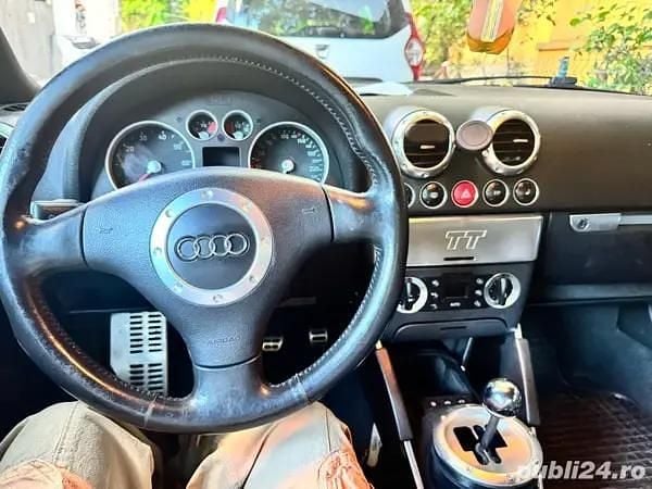 Second-hand Audi TT 132 CP (97 kW) 2001 Coupe