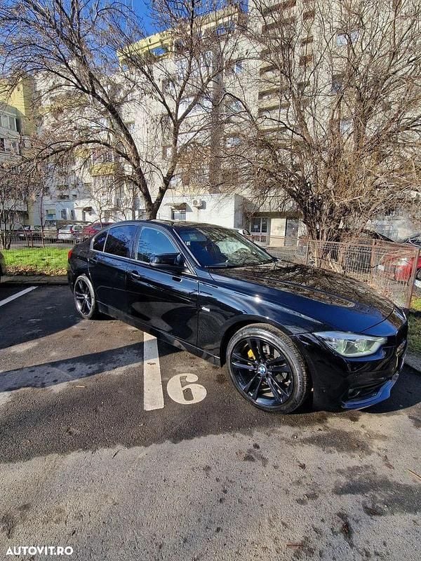 Culoarenegru Second-hand 2015 BMW 318 Sport Line Berlinǎ | 14.200 EUR (Scump) - Imagine 1/4