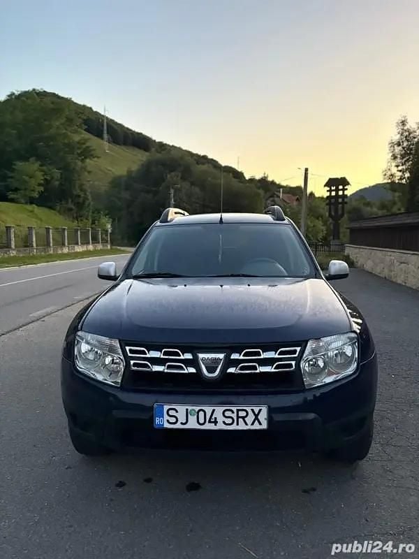 Albastru Utilizat 2011 Dacia Duster SUV | 4.450 EUR (Preț bun) - Imagine 1/4