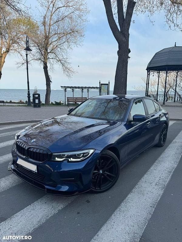 Second-hand BMW 320 Advantage 184 CP (135 kW) 2019 Culoarealbastru Berlinǎ