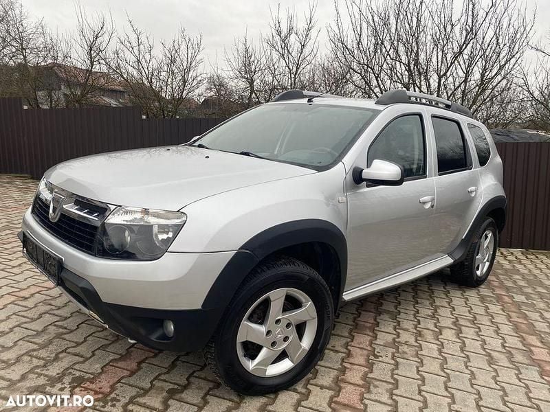 Second-hand Dacia Duster Prestige 110 CP (80 kW) 2013 Culoareargint SUV