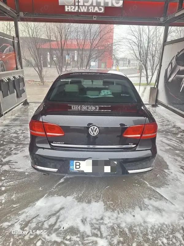 Second-hand VW Passat 105 CP (77 kW) 2014 Culoarenegru Berlinǎ