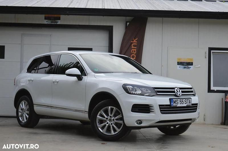 Culoarealb Utilizat 2012 VW Touareg SUV | 13.790 EUR (Preț OK) - Imagine 1/4