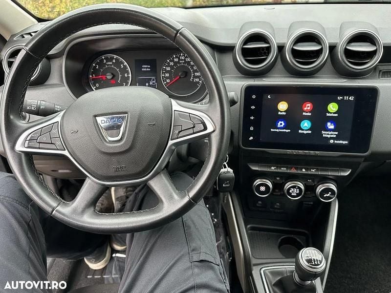 Second-hand Dacia Duster Prestige 100 CP (73 kW) 2022 Culoarenegru SUV