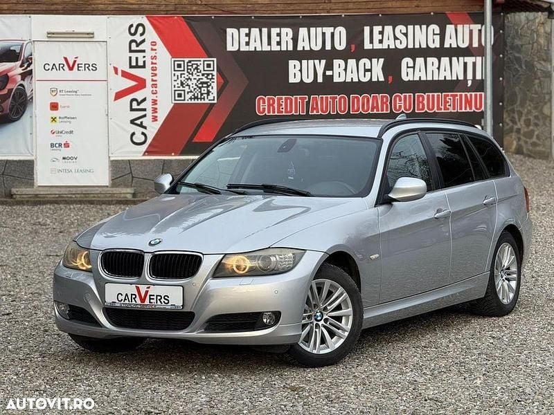 Second-hand BMW 318 Sport Line 143 CP (105 kW) 2011 Culoareargint Break