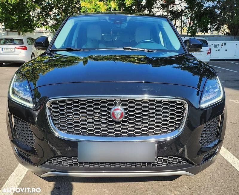 Culoarenegru Utilizat 2019 Jaguar E-Pace S SUV | 29.900 EUR - Imagine 1/4