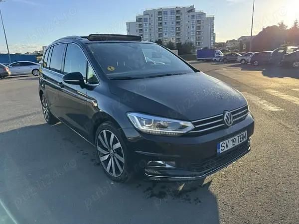 Negru Utilizat 2017 VW Touran Highline Monovolum | 15.500 EUR (Puțin scump) - Imagine 1/4