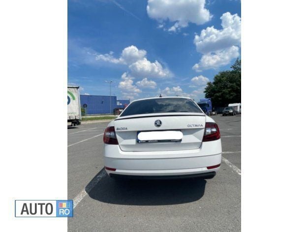 Second-hand Skoda Octavia 150 CP (110 kW) 2019 Alb Berlinǎ