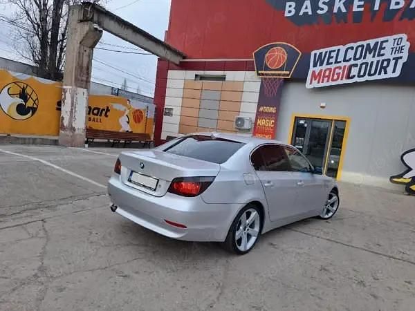 Second-hand BMW 520 163 CP (119 kW) 2007 Berlinǎ