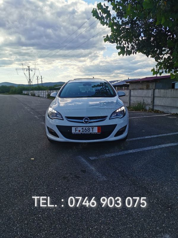 Utilizat 2013 Opel Astra Break | 5.600 EUR (Preț OK) - Imagine 1/4