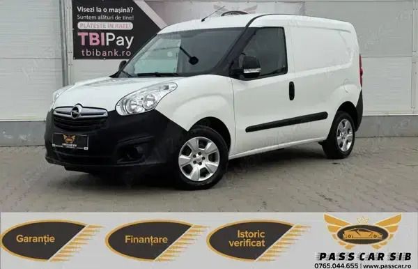 Alb Utilizat 2017 Opel Combo Monovolum | 6.990 EUR (Puțin scump) - Imagine 1/4
