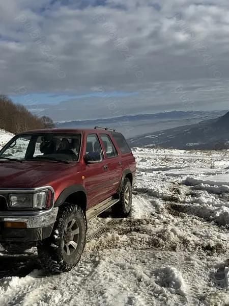 Utilizat 1993 Toyota 4 Runner SUV | 7.400 EUR - Imagine 1/4