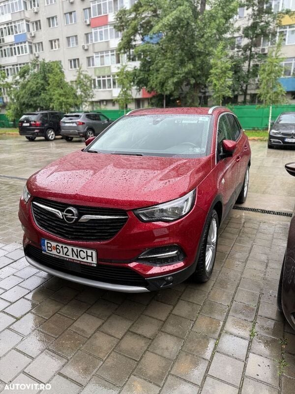 Rosu Utilizat 2019 Opel Grandland X Innovation SUV | 12.900 EUR (Preț bun) - Imagine 1/4