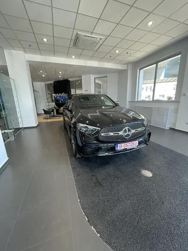 Utilizat 2025 Mercedes 200 Coupe | 67.900 EUR - Imagine 1/4