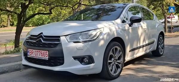 Alb Utilizat 2012 Citroën DS4 Sport Chic Hatchback | 5.990 EUR - Imagine 1/4
