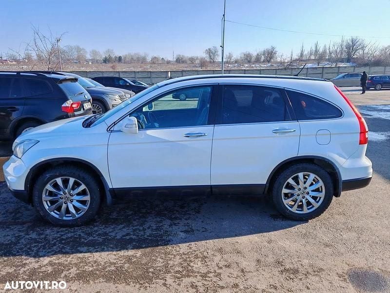 Second-hand Honda CR-V Executive 150 CP (110 kW) 2012 Culoarealb SUV