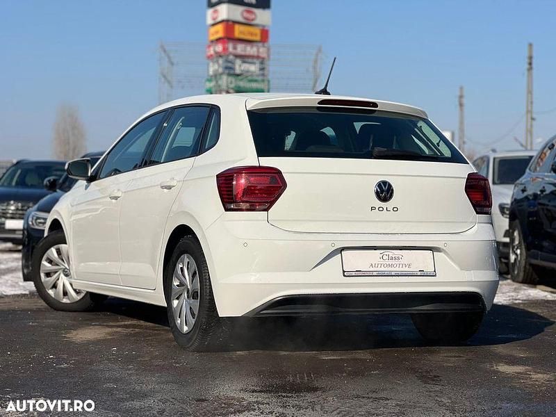 Second-hand VW Polo Style 95 CP (69 kW) 2021 Culoarealb Hatchback