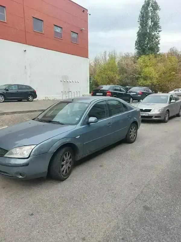 Albastru Utilizat 2002 Ford Mondeo Berlinǎ | 600 EUR (Preț OK) - Imagine 1/2