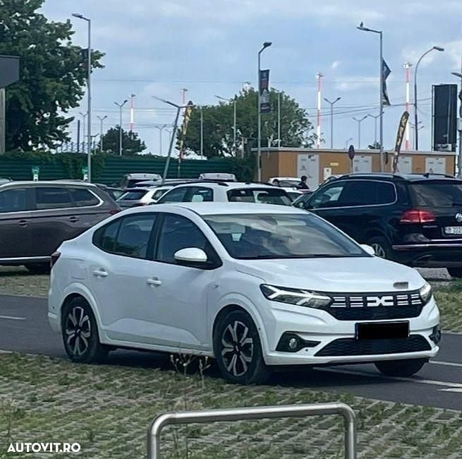 Culoarealb Second-hand 2023 Dacia Logan Journey Berlinǎ | 11.700 EUR (Preț OK) - Imagine 1/4