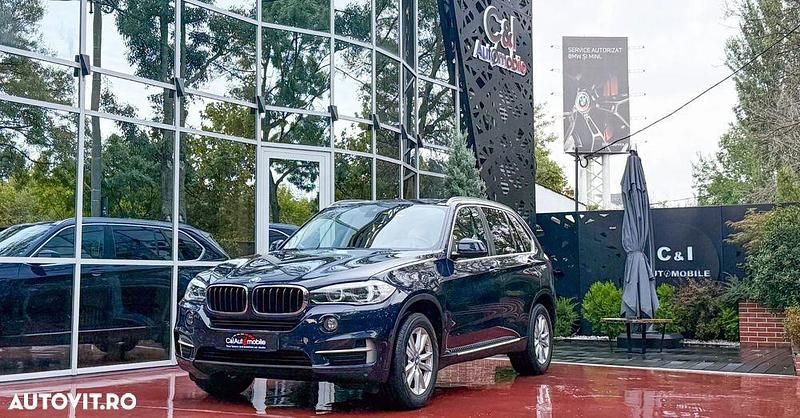 Culoarealbastru Utilizat 2014 BMW X5 Sport Line SUV | 24.500 EUR (Preț bun) - Imagine 1/4
