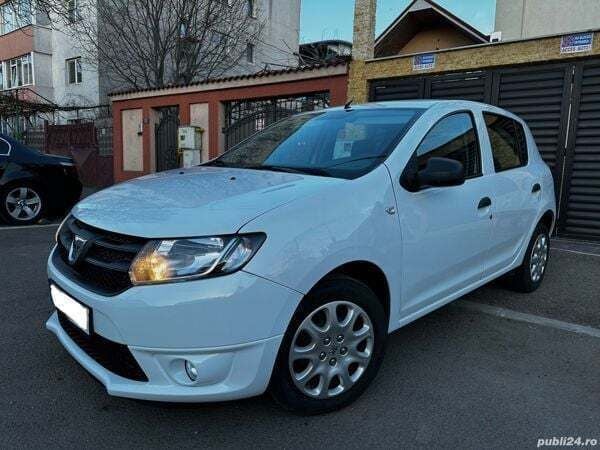 Second-hand Dacia Sandero 90 CP (66 kW) 2012 Alb Hatchback
