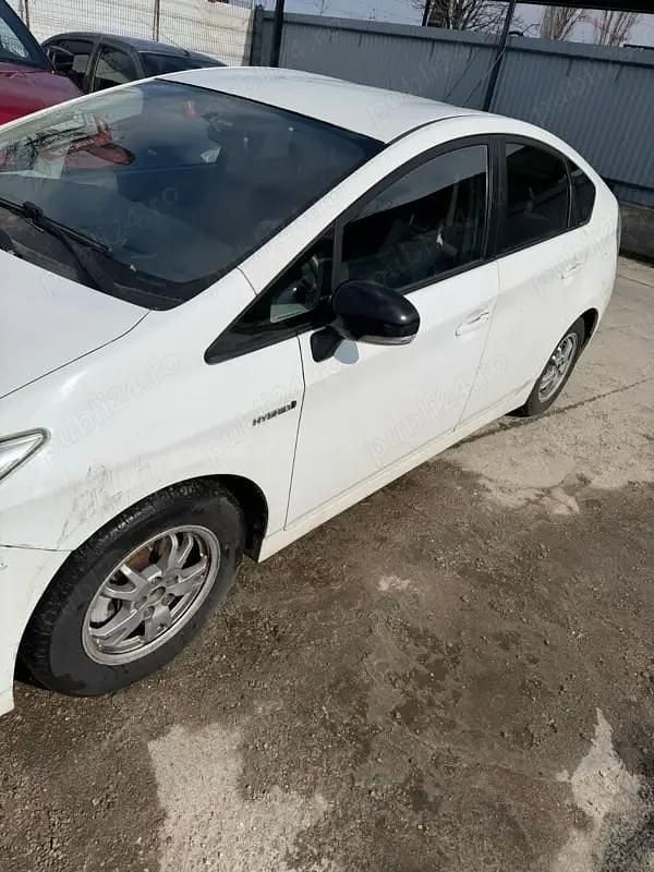 Second-hand Toyota Prius 73 CP (53 kW) 2010 Hatchback