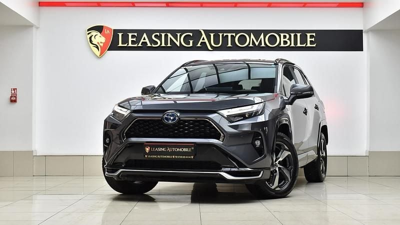 Gri Utilizat 2023 Toyota RAV4 Hybrid SUV | 34.990 EUR (Super Preț) - Imagine 1/4