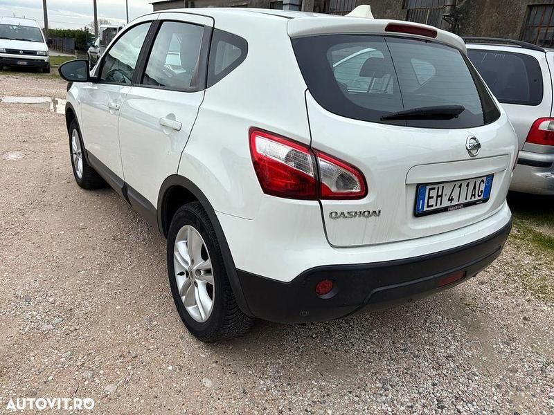 Second-hand Nissan Qashqai 360º 110 CP (80 kW) 2011 Culoarealb SUV