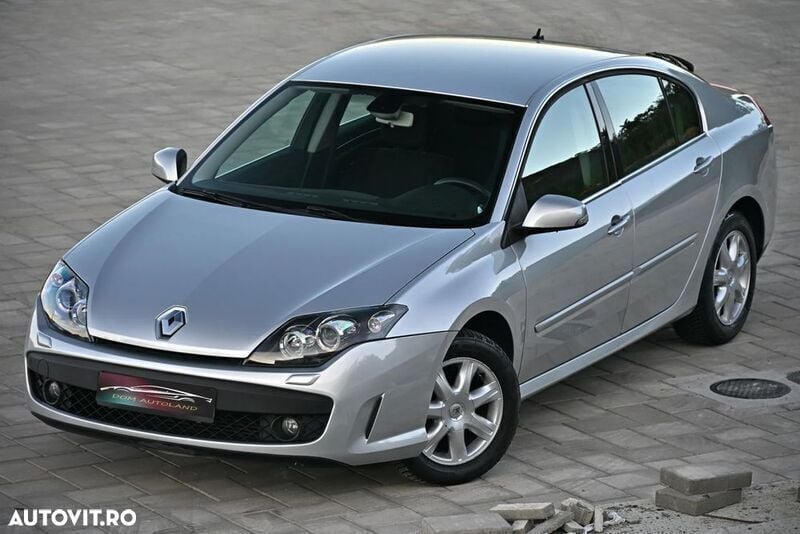 Argint Utilizat 2010 Renault Laguna III Berlinǎ | 4.250 EUR (Preț OK) - Imagine 1/4