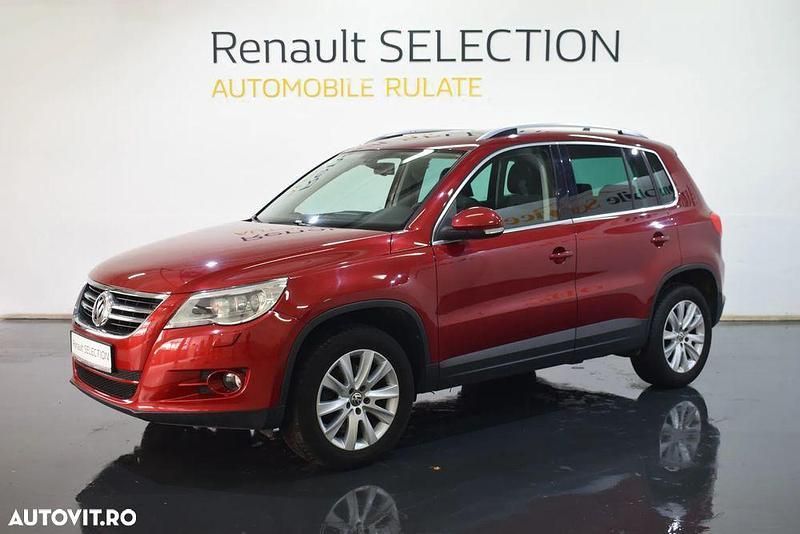 Rosu Utilizat 2009 VW Tiguan Sportline SUV | 8.990 EUR (Puțin scump) - Imagine 1/4