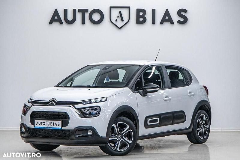 Culoarealb Second-hand 2022 Citroën C3 PureTech | 8.990 EUR (Preț OK) - Imagine 1/4