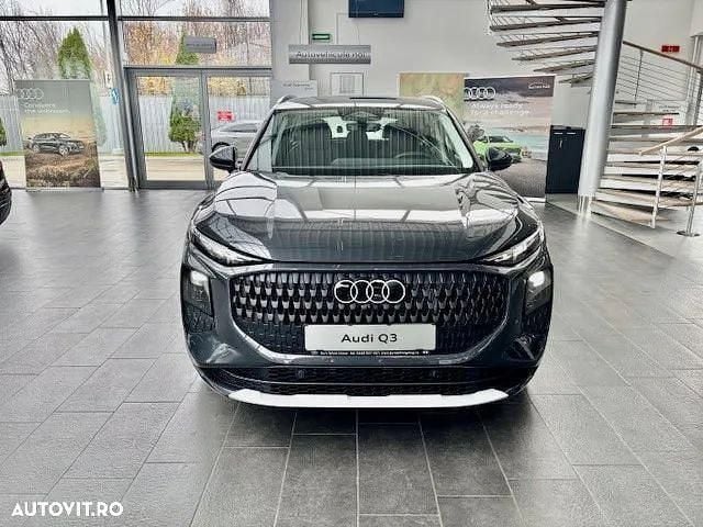 Nouă Audi Q3 Advanced Plus 150 CP (110 kW) 2025 Culoaregri SUV
