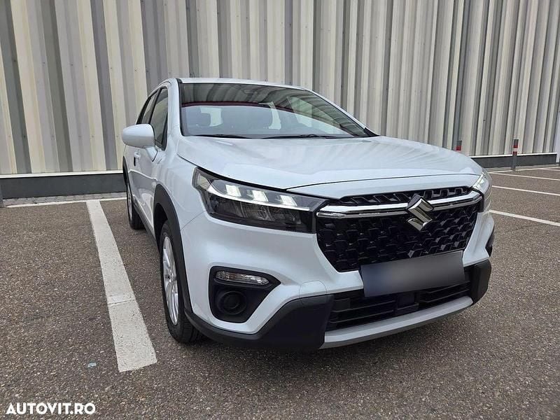 Culoarealb Utilizat 2022 Suzuki SX4 S-Cross Cool SUV | 16.600 EUR (Preț bun) - Imagine 1/4