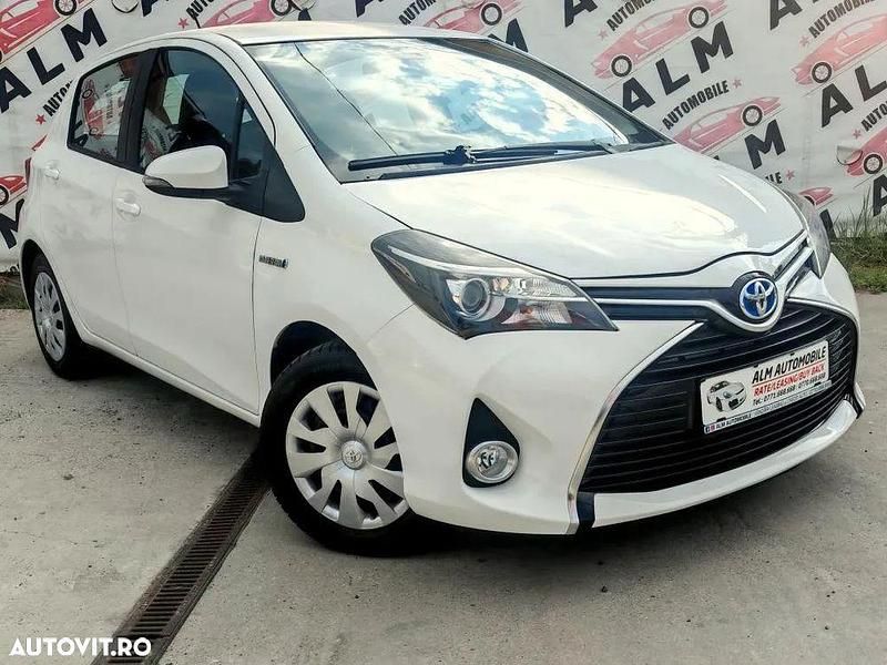 Alb Utilizat 2016 Toyota Yaris Hybrid Comfort | 10.450 EUR (Preț OK) - Imagine 1/4