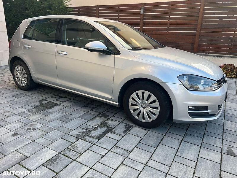 Culoaregri Utilizat 2013 VW Golf VII Hatchback | 5.600 EUR (Preț OK) - Imagine 1/4